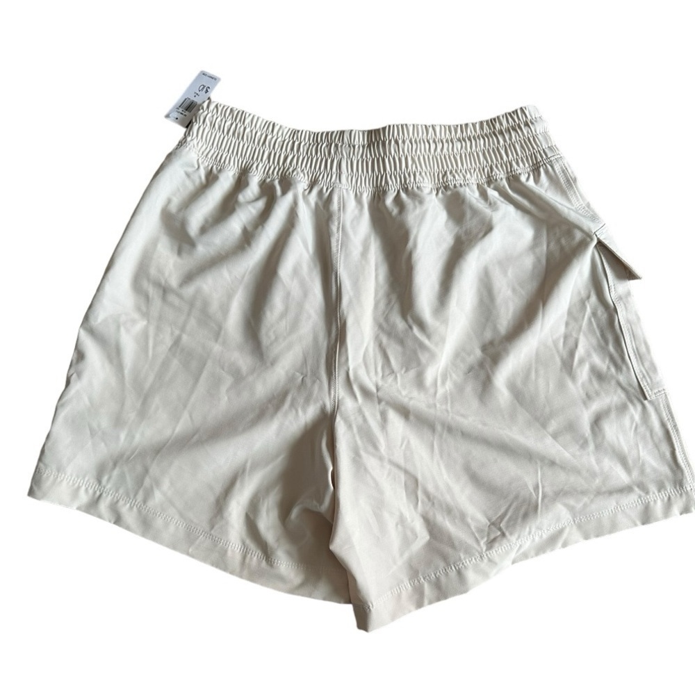 Old Navy Women’s Cargo Elastic Waist Shorts - Size Small/Tall (NWT) - Picture 3 of 9